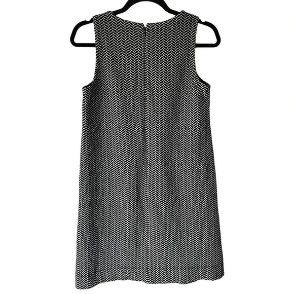 LOFT | NWOT | SLEEVELESS BLACK AND WHITE HERRINGBONE DRESS | SIZE: SMALL PETITE - Picture 7 of 10